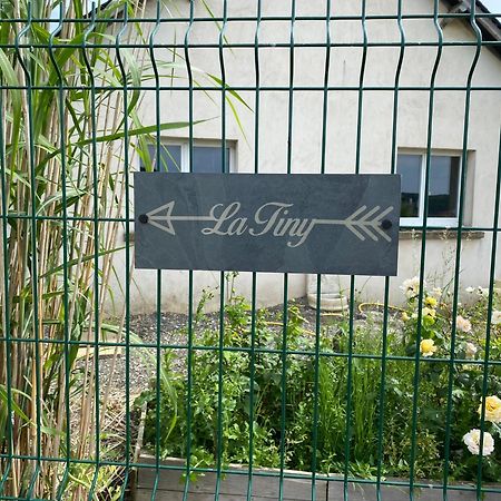 בית הארחה Digny 	Tiny House מראה חיצוני תמונה