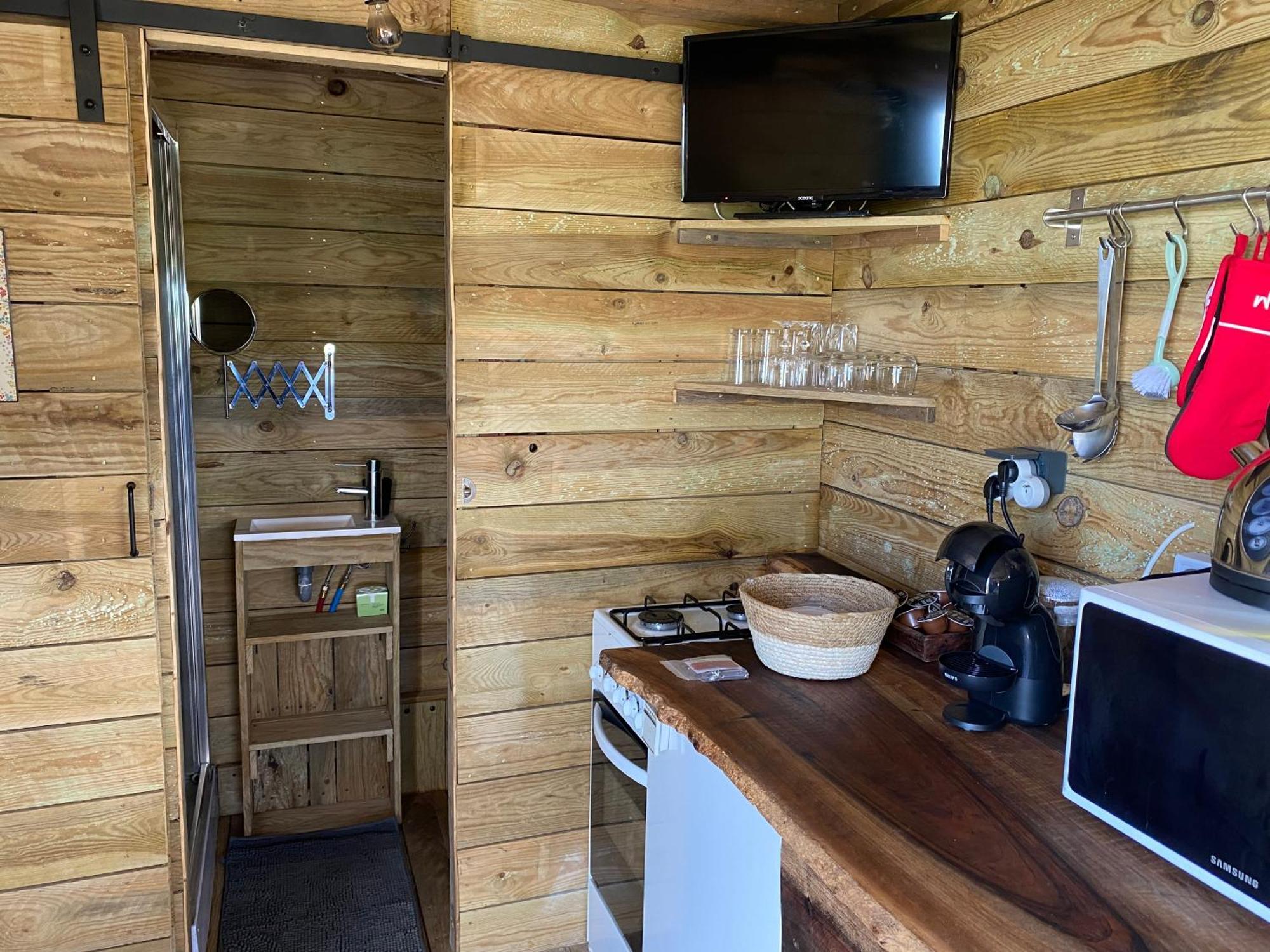 בית הארחה Digny 	Tiny House מראה חיצוני תמונה