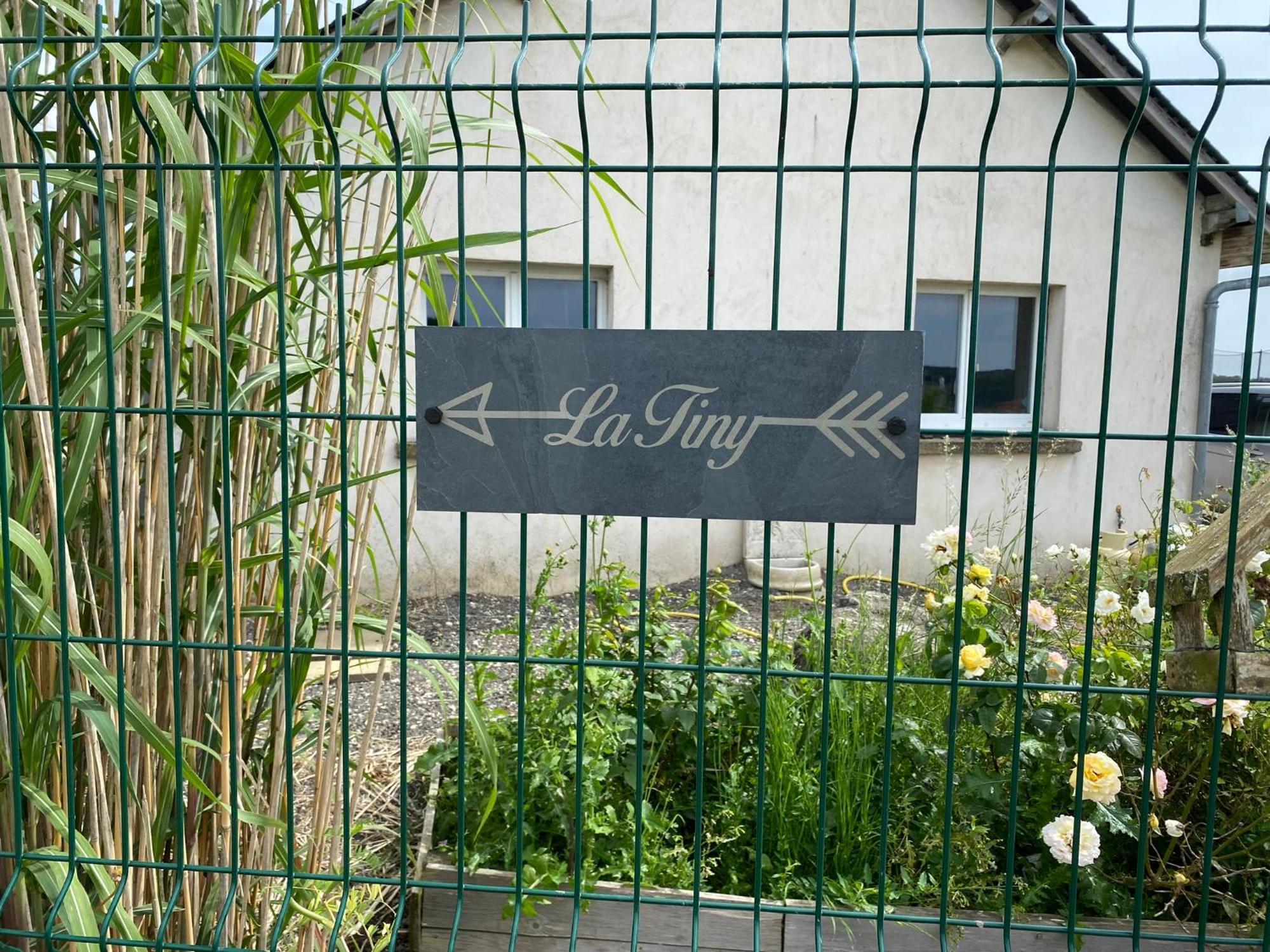 בית הארחה Digny 	Tiny House מראה חיצוני תמונה