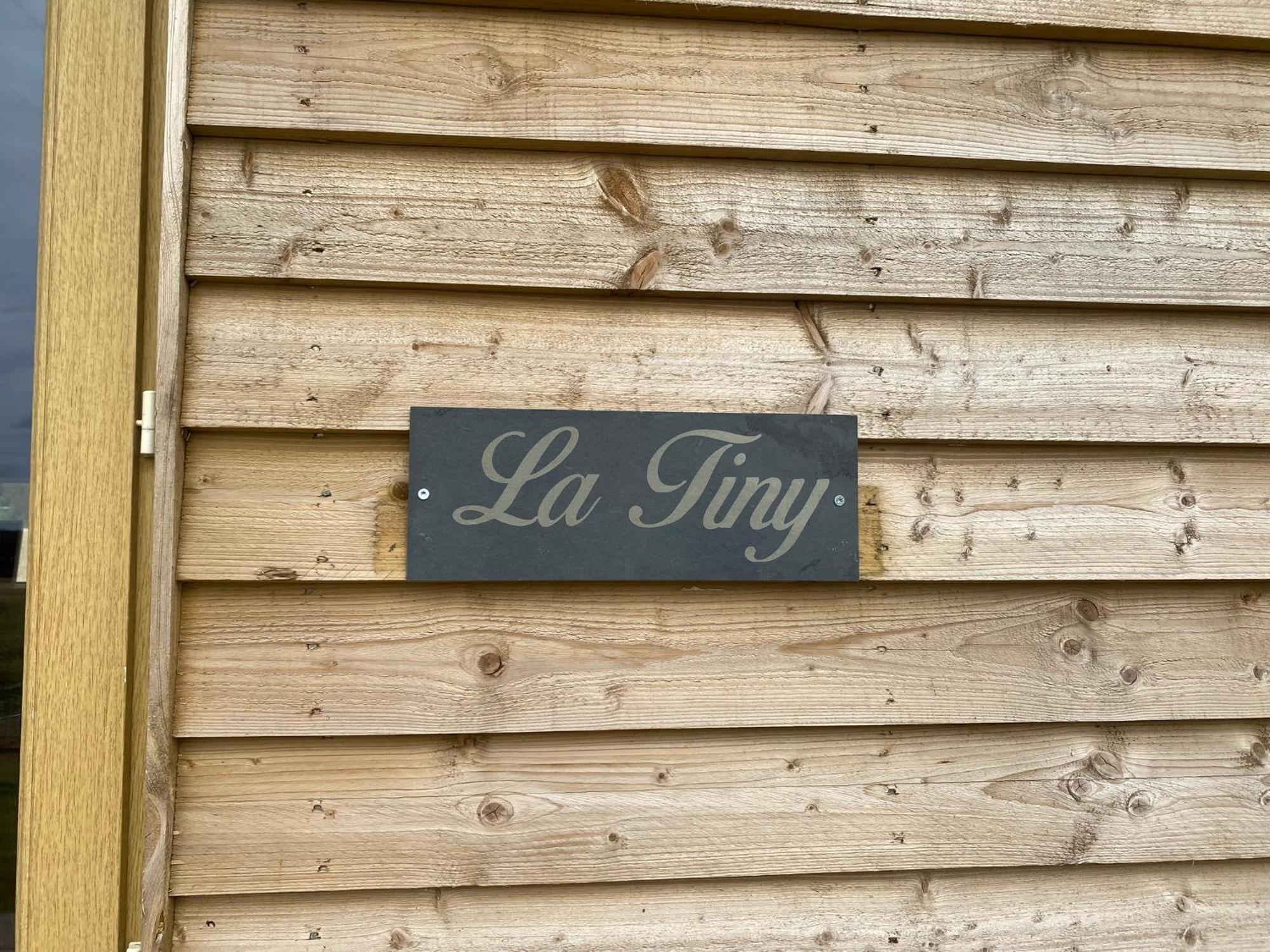 בית הארחה Digny 	Tiny House מראה חיצוני תמונה